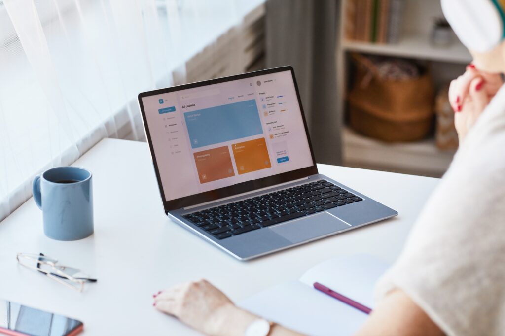 how web apps influencing website templates
